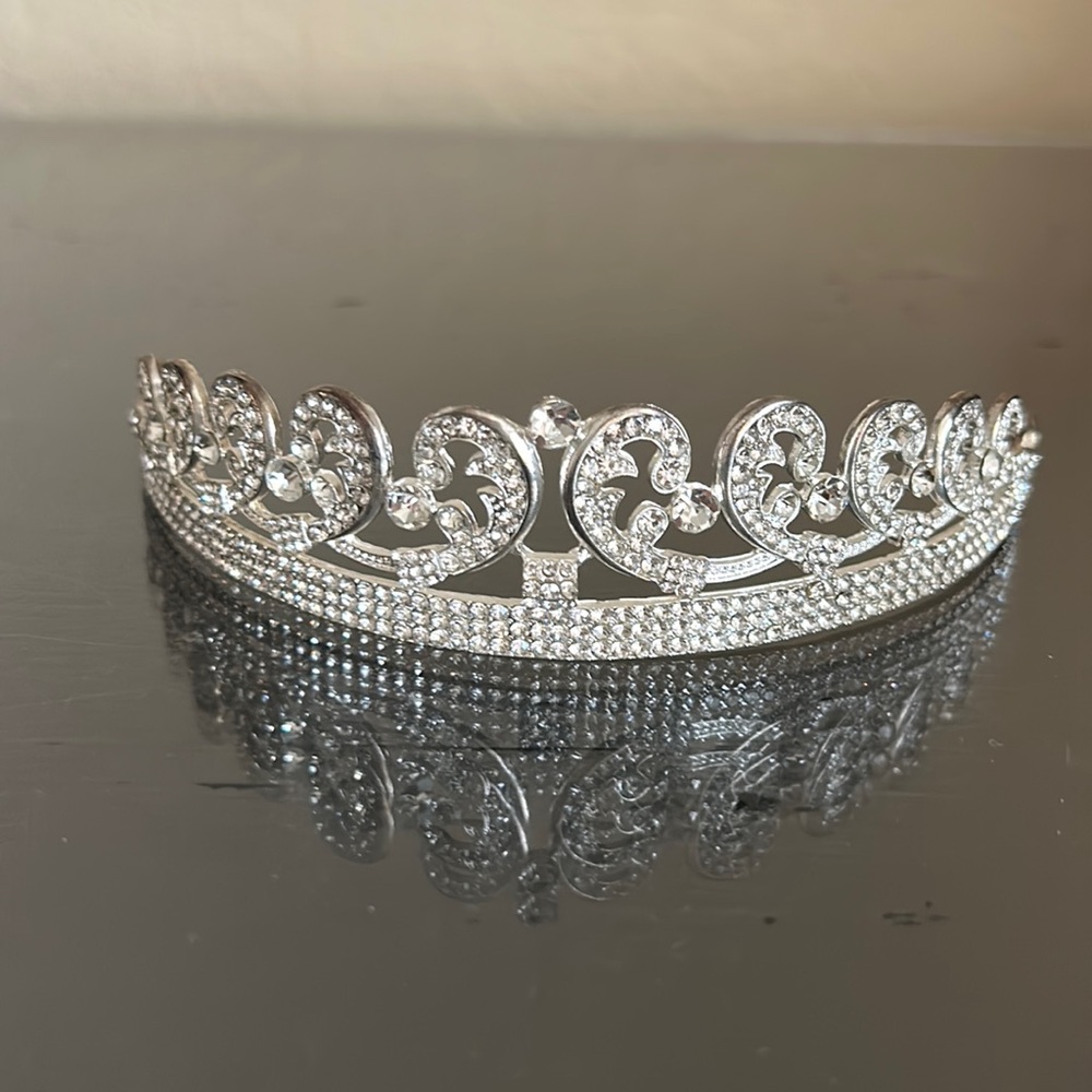 Vintage Princess Diana inspired crown